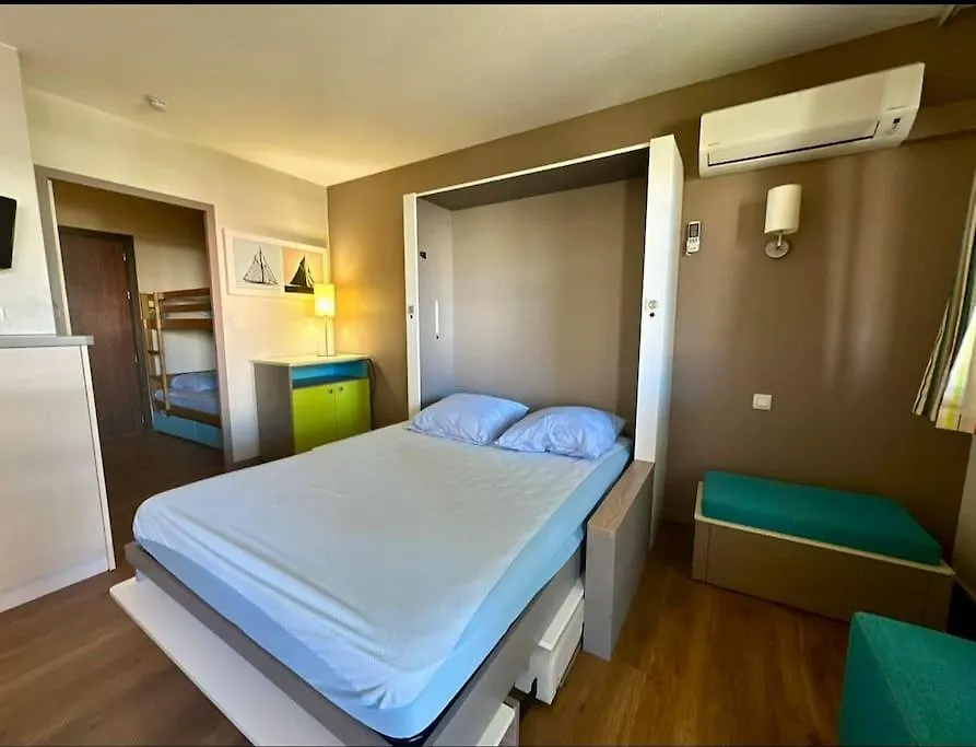 Mandelieu / Appartement Climatise 4 Prsn / Piscine Mandelieu-la-Napoule